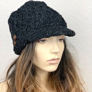 Hand-knitted Wool Brim Hat Newsboy Cap for Women- Charcoal Gray